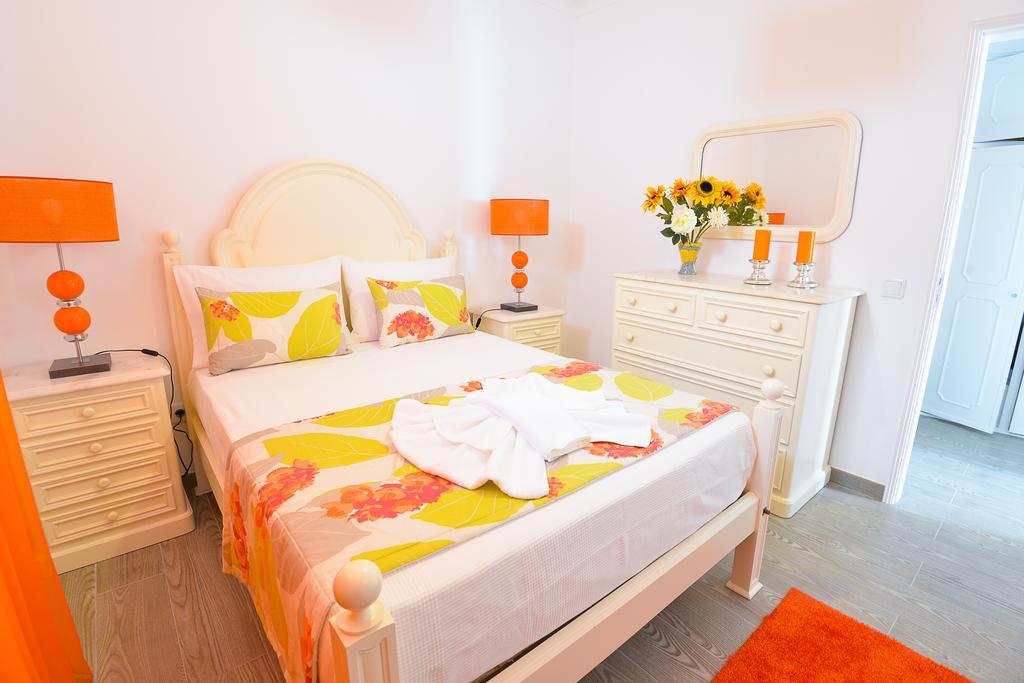 Holidays Nazare Centro الغرفة الصورة